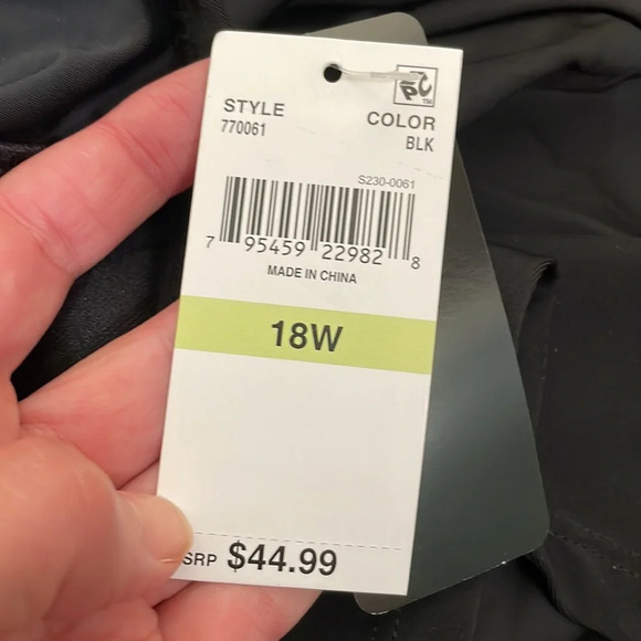 ISLAND ESCAPE Full Coverage Swim Skirt Swimsuit Bottom Black 18W NWT - Picture 8 of 8